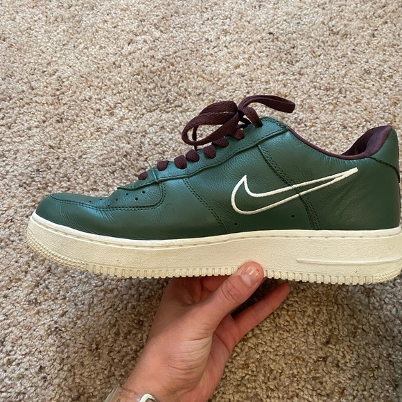 Nike Air Force 1 Hong Kong, Mens Size 9.5 - Picture 8 of 16